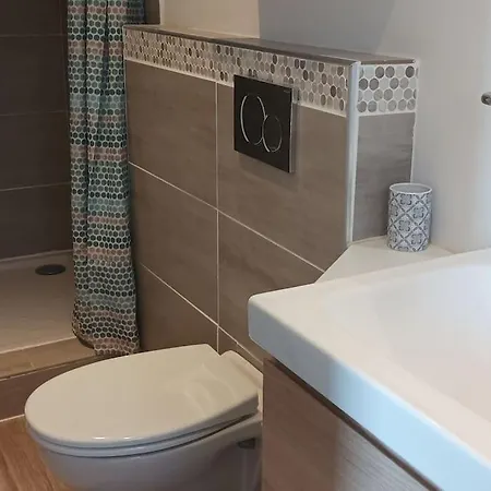 Apartament T2 Terrasse Arboree Vue